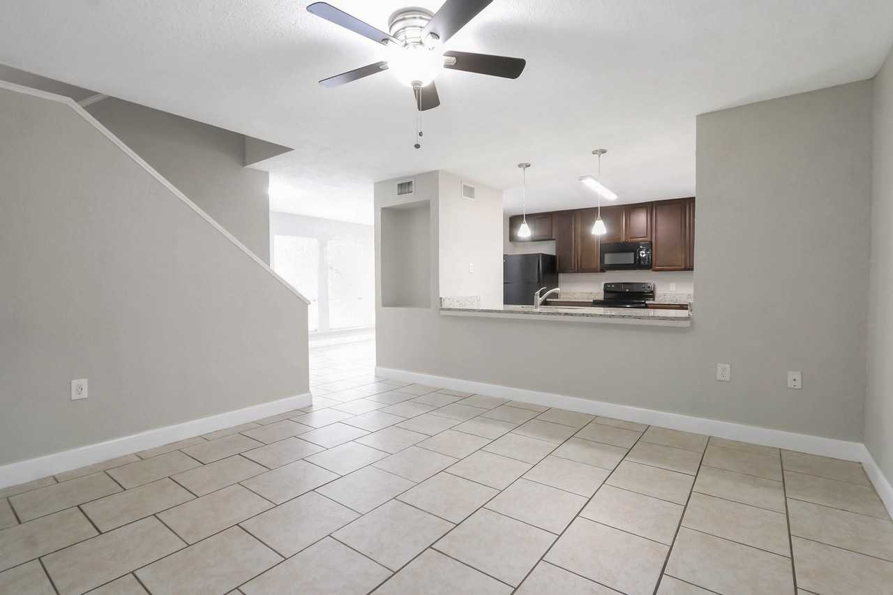 1833 Warringwood Dr #C3 - Photo 4 of 25