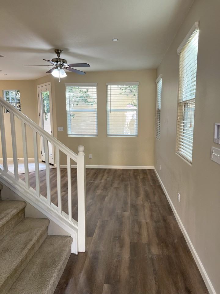 3674 Alcove Way - Photo 2 of 28