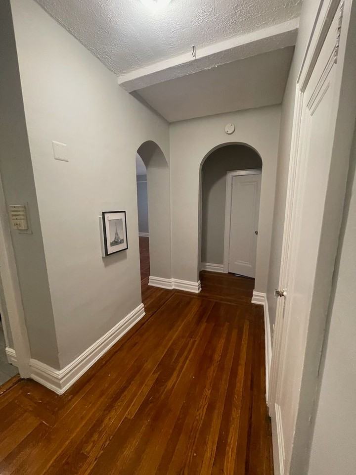 40 Gifford Ave - Photo 7 of 12