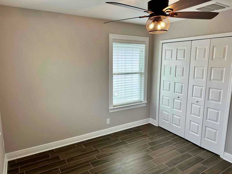 3940 Villamore Ln - Photo 5 of 43