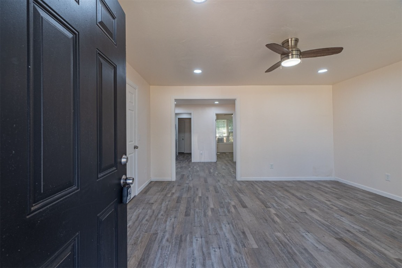 1510 Nw 8th St #1508 - Photo 3 of 20