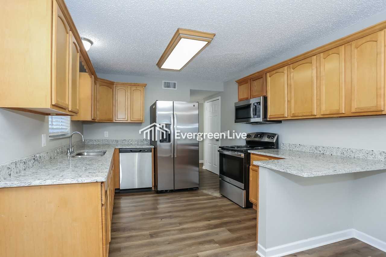 2243 Thiervy Dr - Photo 6 of 23