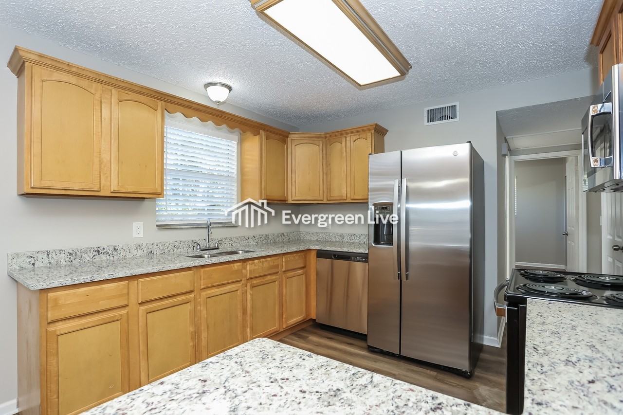 2243 Thiervy Dr - Photo 7 of 23