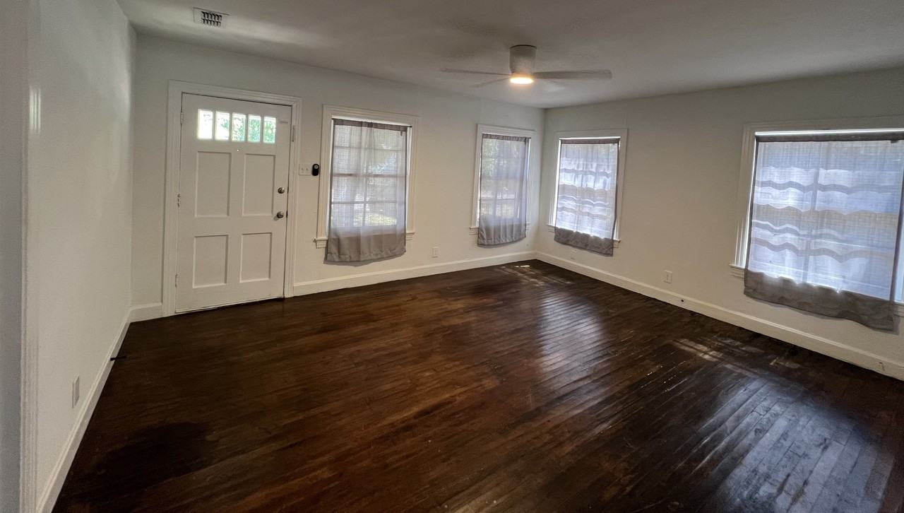 2014 W Pine St #NA - Photo 2 of 10