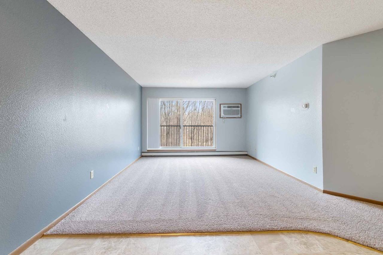 Dove Tree Apartments - Photo 6 of 26