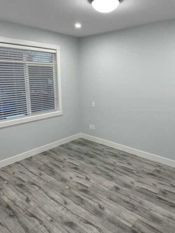 834 Cadder Ave #3 - Photo 7 of 12