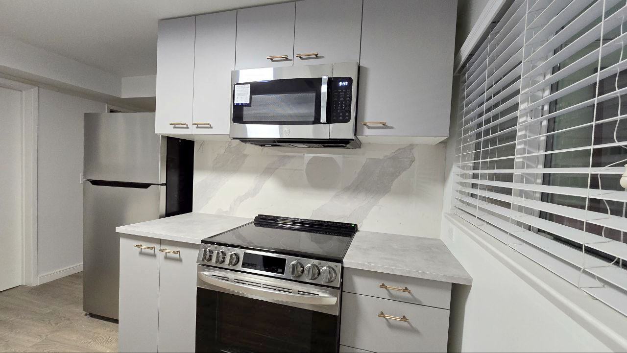 1170 Lawson Avenue - Photo 3 of 7