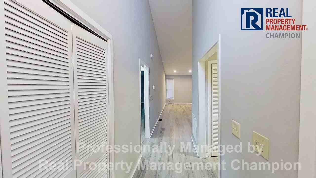 6360 Pine Grove Dr - Photo 2 of 15