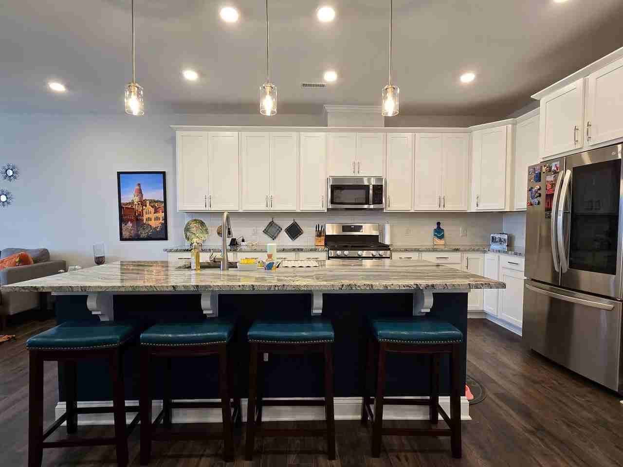 1207 Falling Rock Pl - Photo 4 of 30