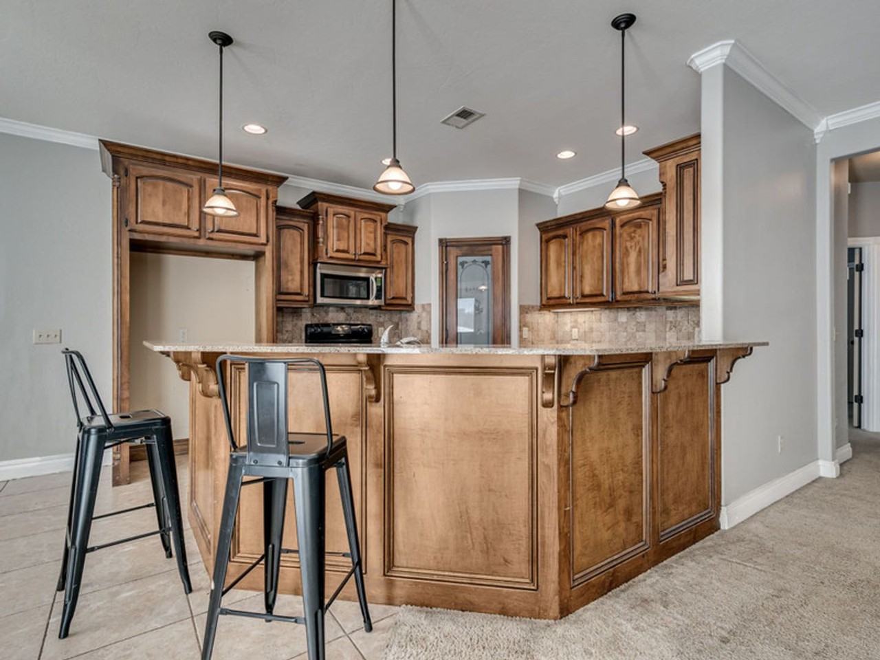 10920 Blue Sky Dr - Photo 5 of 21