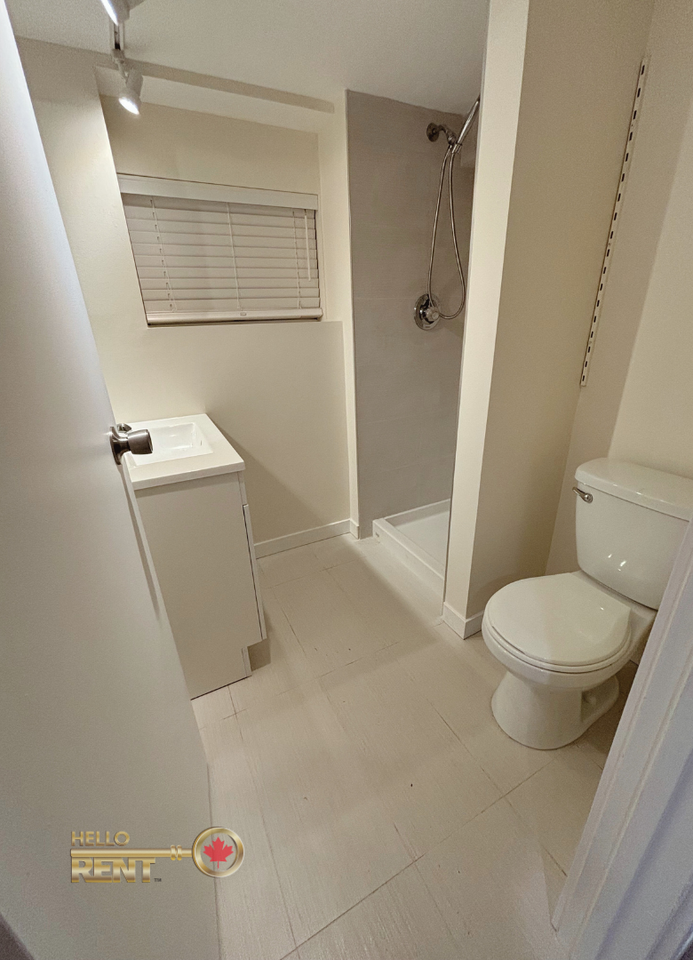 2520 Derbyshire Way - Photo 2 of 12