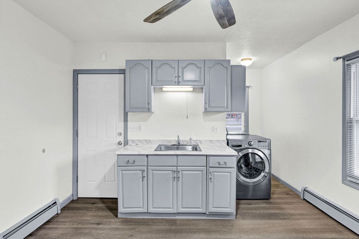 28 Hollister St ##1 - Photo 3 of 22