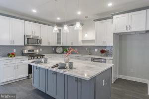 featured image of 4354 Mitchell St #NA