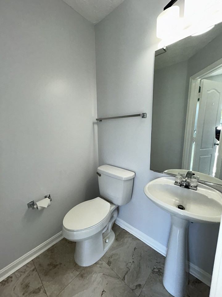 16223 Brookmead Ct #NA - Photo 3 of 25