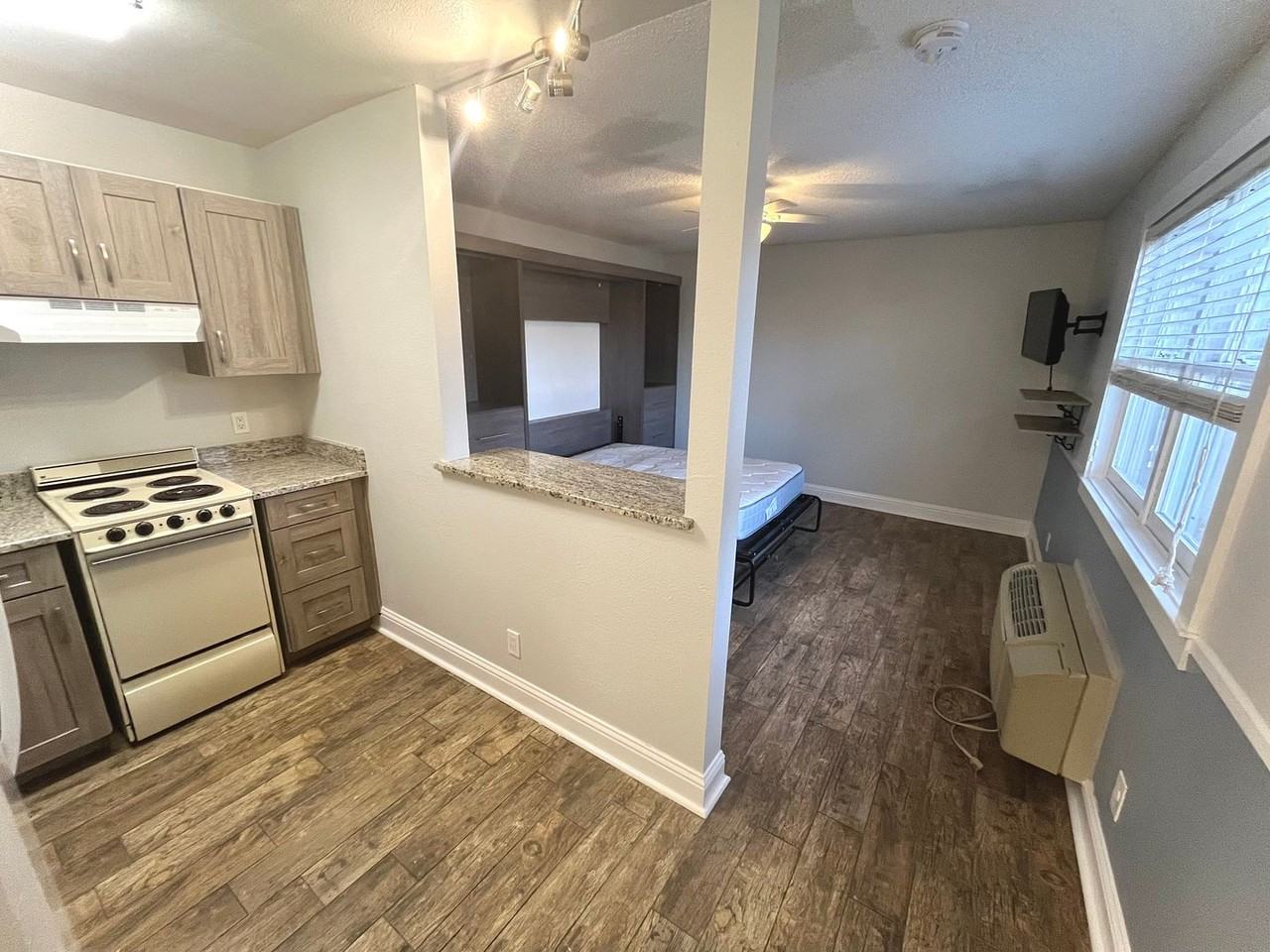 Mountain View Studios - Photo 3 of 7