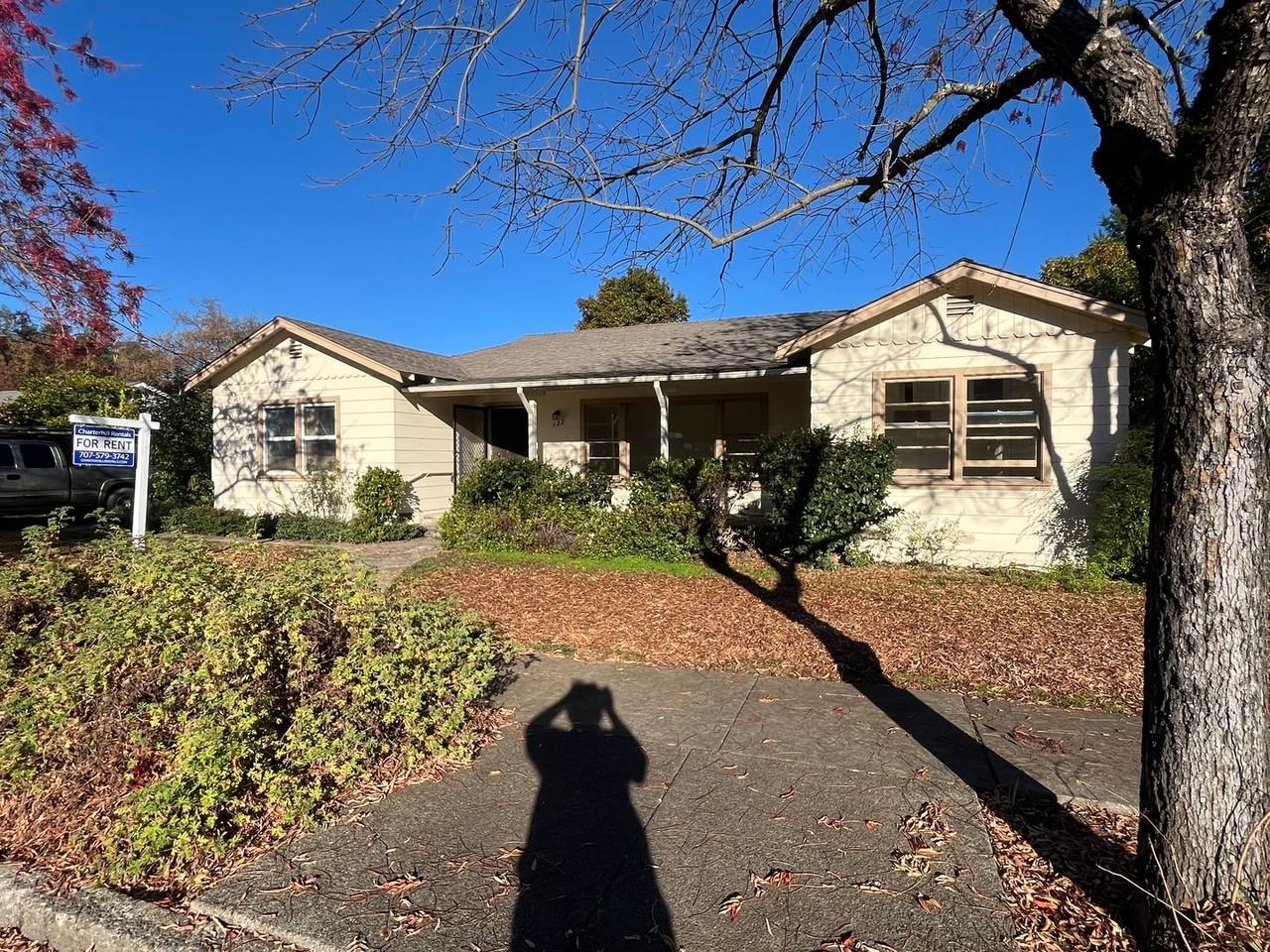 122 S Main St - Photo 2 of 12