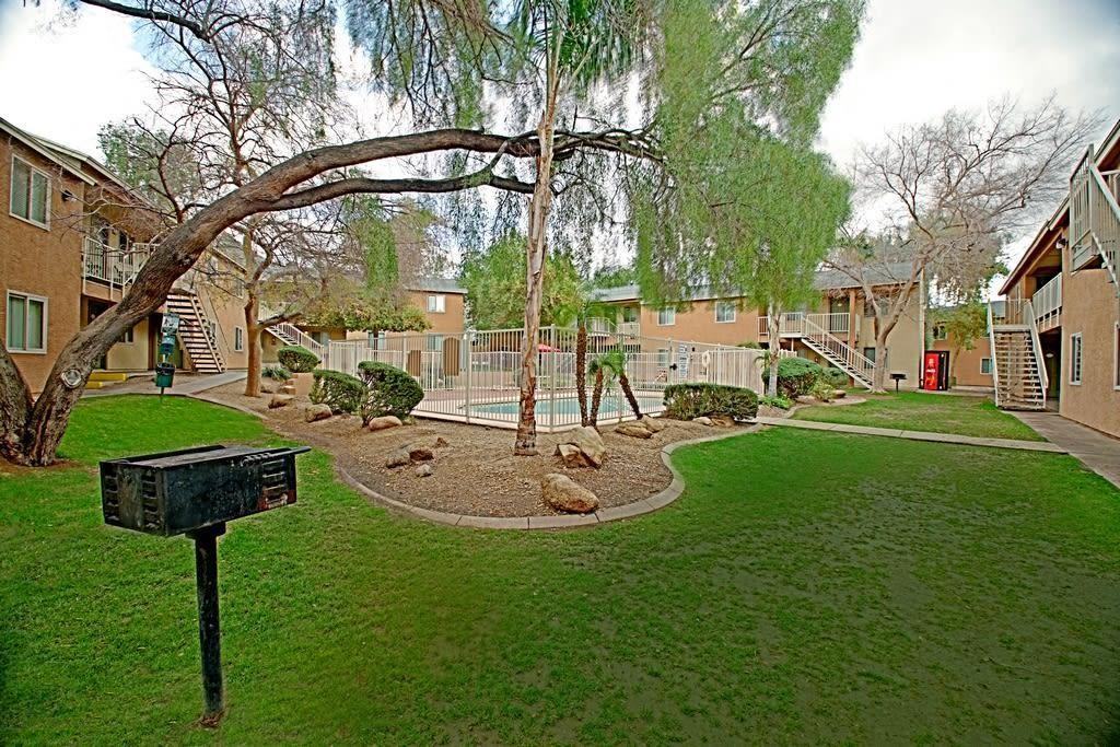 1805 W Cortez St - Photo 3 of 10