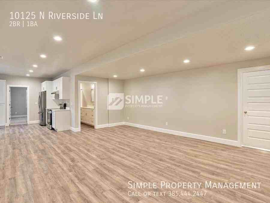 10125 N Riverside Ln - Photo 3 of 18