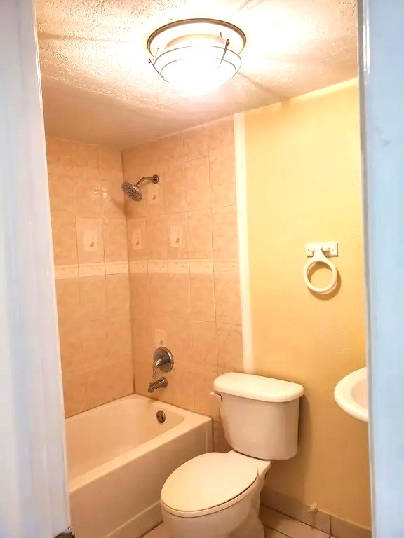 14 W - Photo 5 of 29