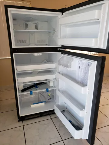 14 W - Photo 3 of 29