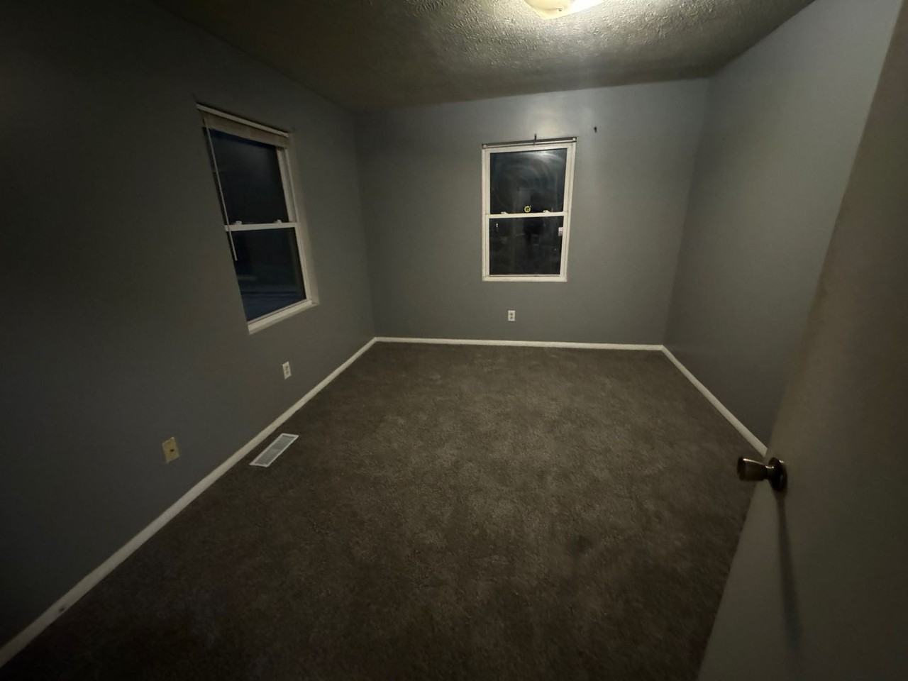 622 Rush St - Photo 7 of 8