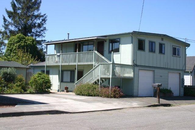 2362 Redwood St - Photo 2 of 18