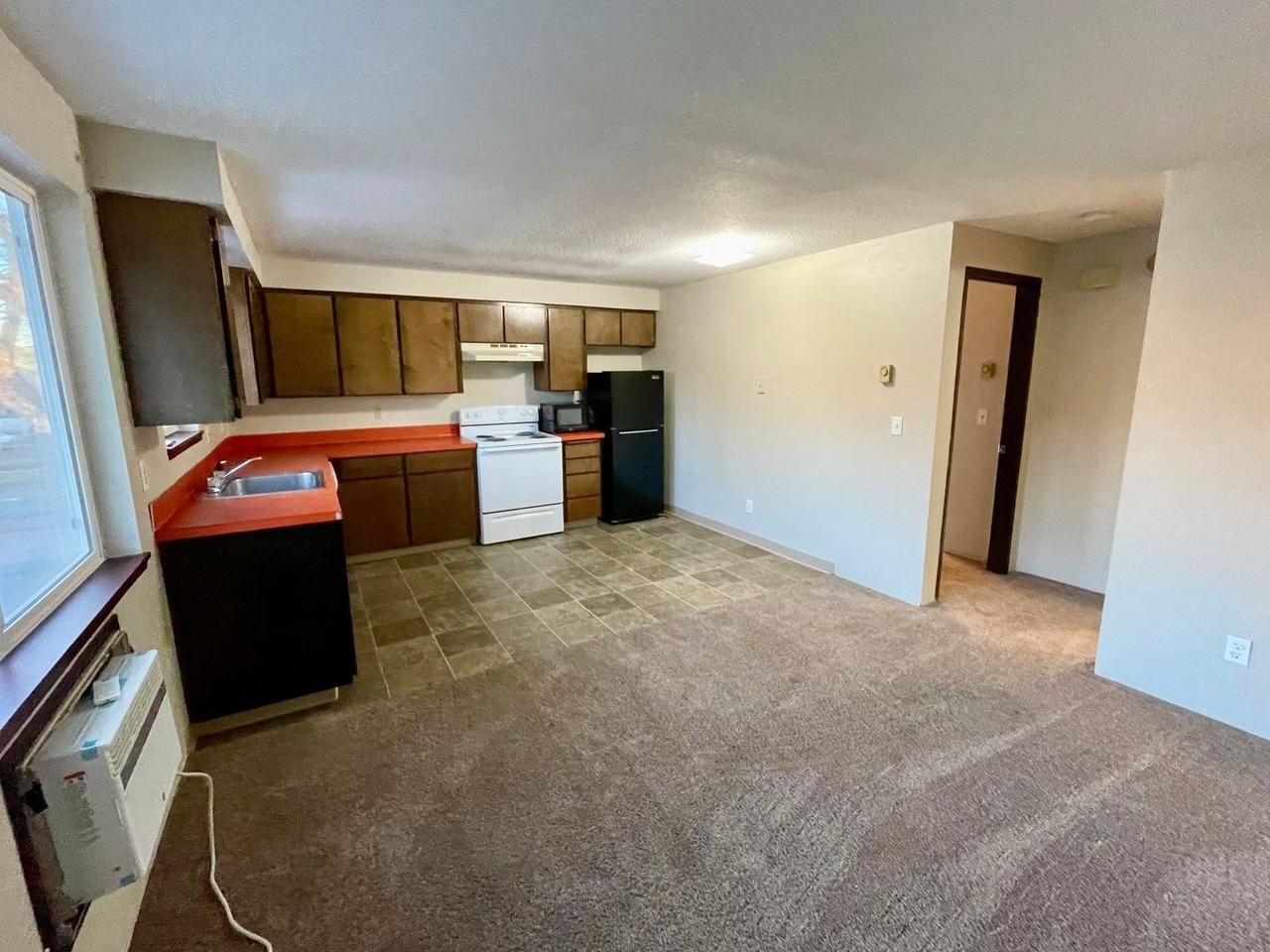 23 Southeast 10th Street #5 - Photo 2 of 7