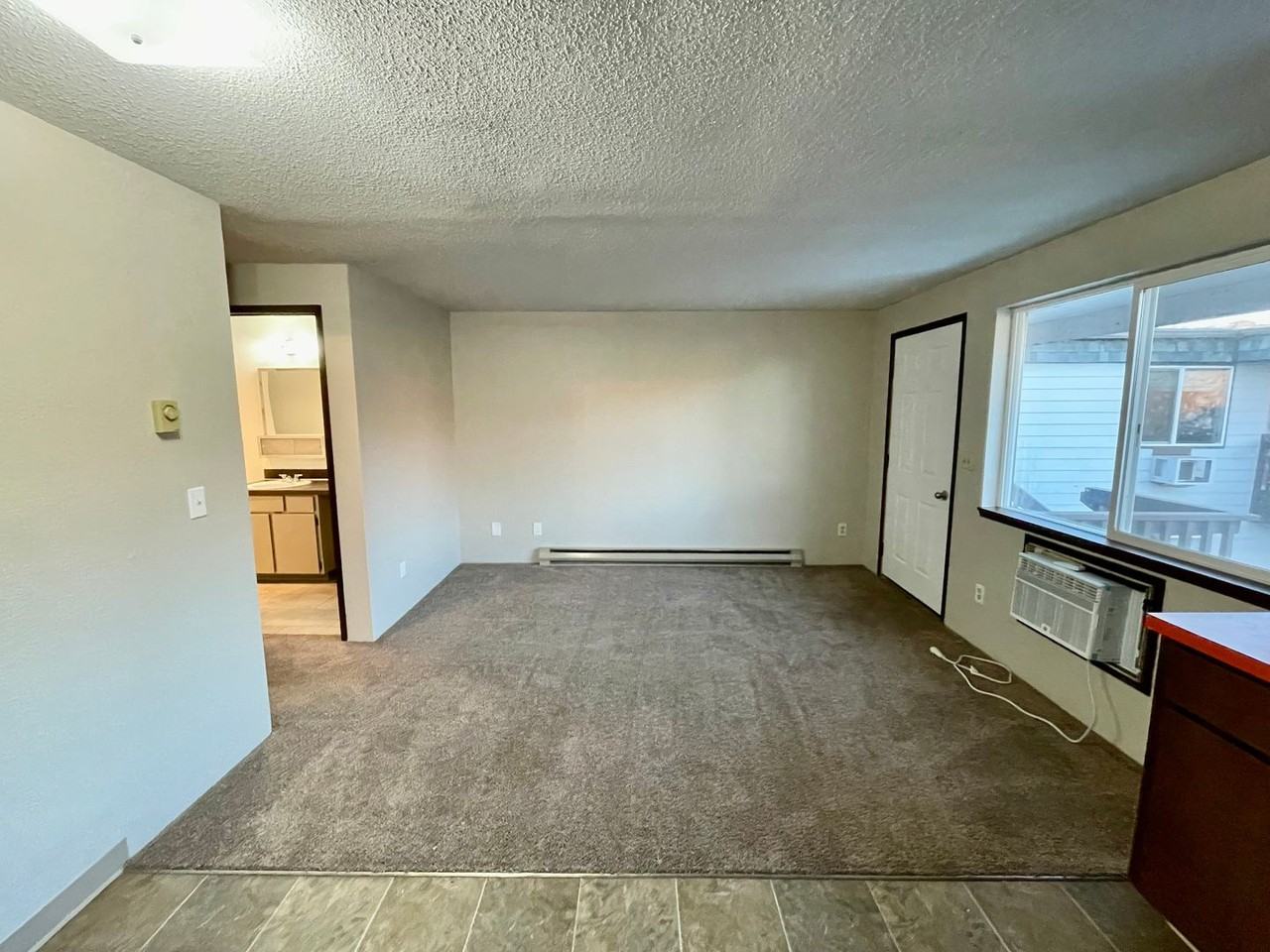 23 Southeast 10th Street #5 - Photo 4 of 7