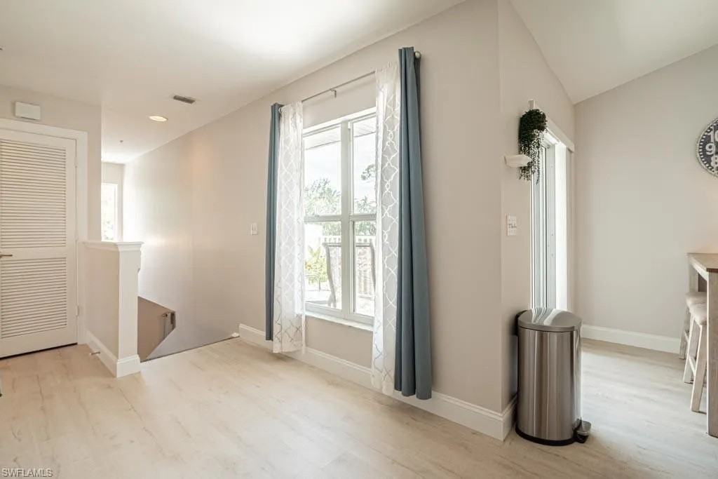 5090 Cedar Springs Dr #204 - Photo 4 of 46