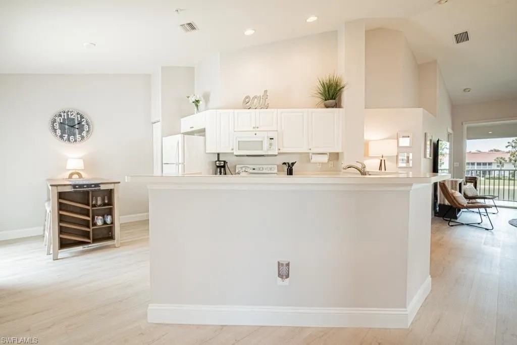 5090 Cedar Springs Dr #204 - Photo 6 of 46