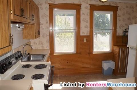 966 Cook Ave E - Photo 2 of 12