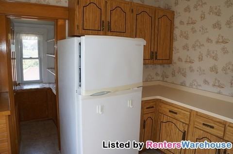 966 Cook Ave E - Photo 3 of 12