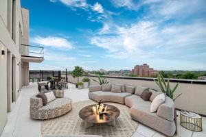 featured image of 71-82 Parsons Boulevard