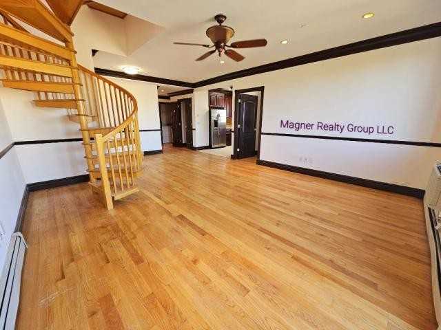 1548 W 3rd St - Photo 2 of 10