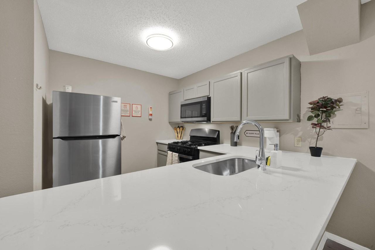 Bayliss Street - Photo 2 of 20