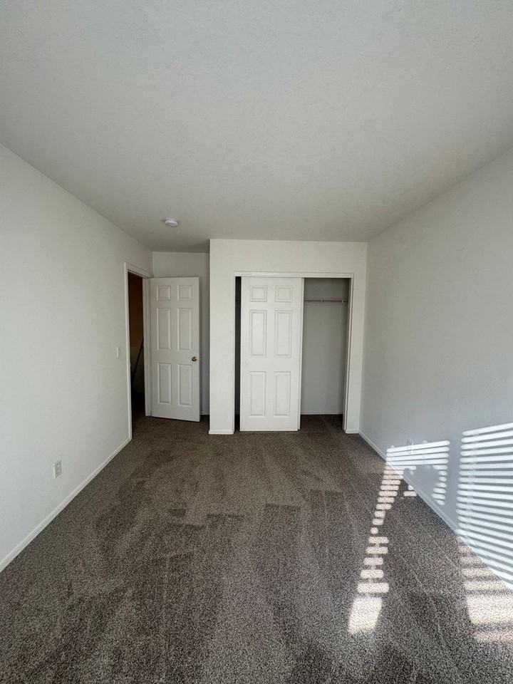 3417 W Hidalgo Ave - Photo 7 of 28