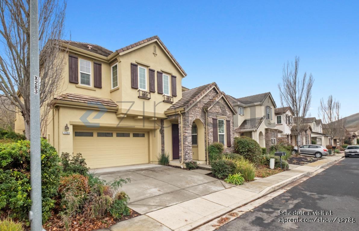 7268 Willow Creek Cir - Photo 2 of 19