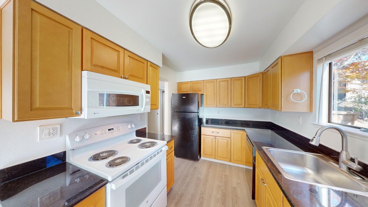 33 Clay Ct #33 - Photo 5 of 33