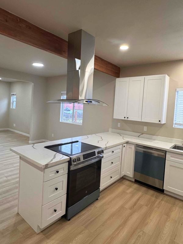 861 Sw Cascade Ave - Photo 2 of 7