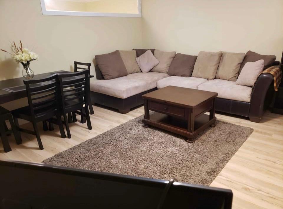 4034 Delbrook Avenue - Photo 2 of 11