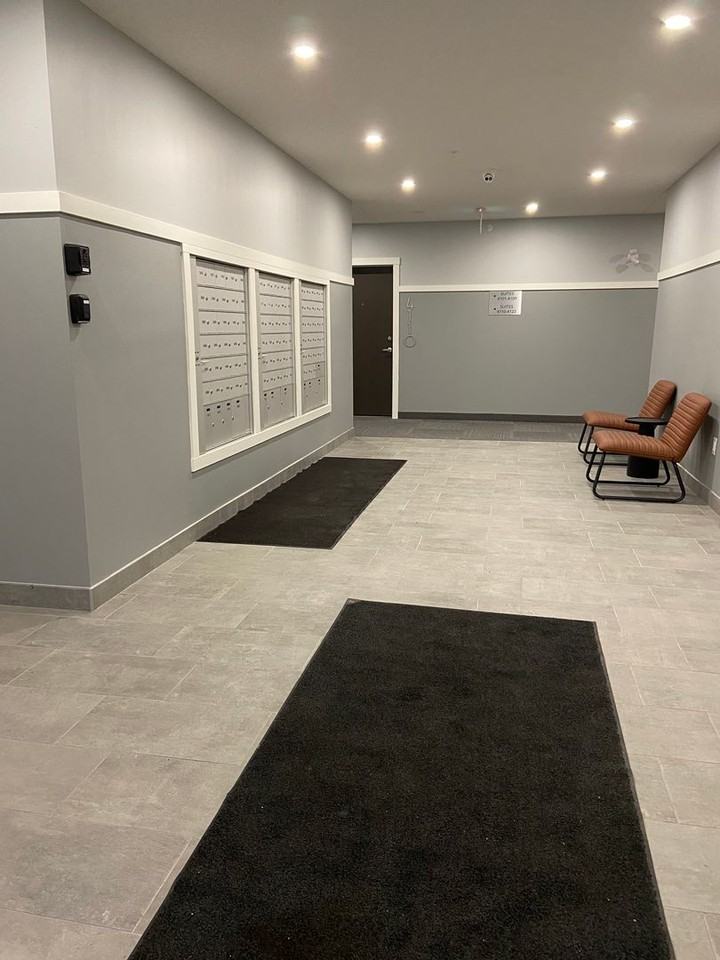 Unit 4320, 550 Belmont Street SW - Photo 2 of 17
