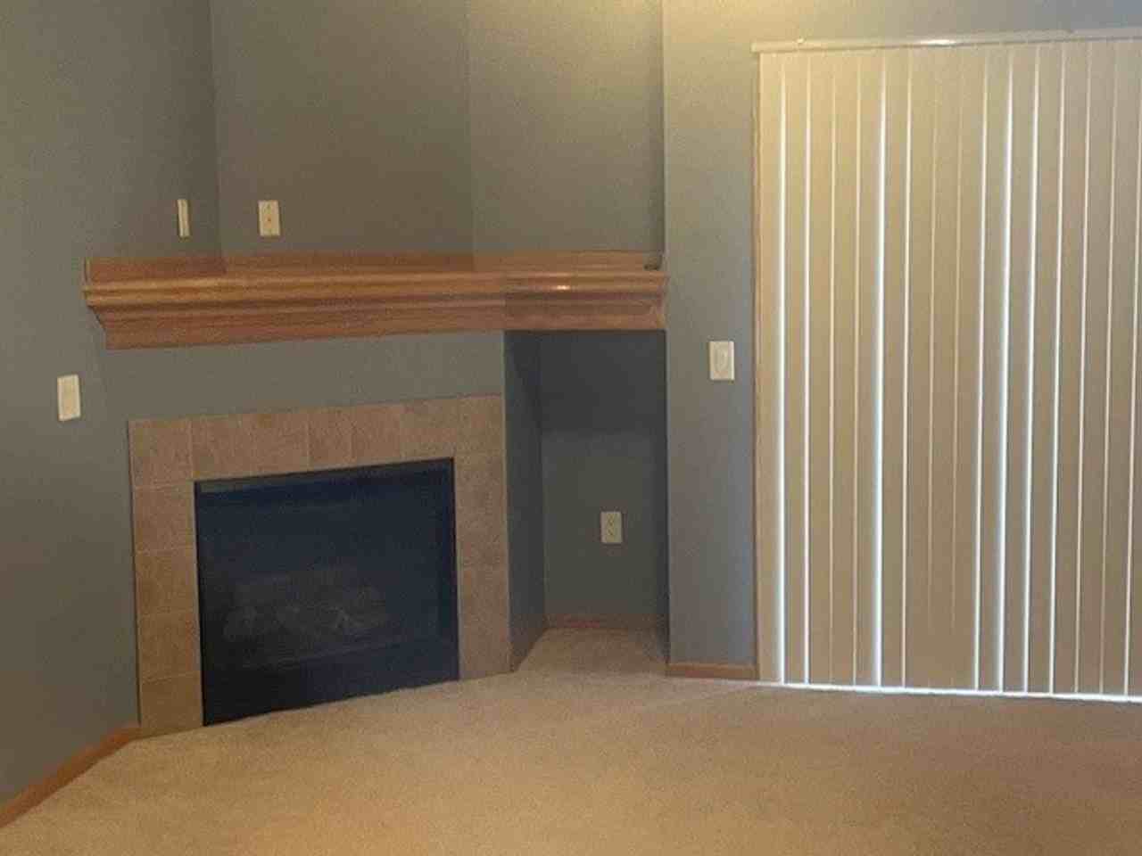 2323 E Porter Ave - Photo 3 of 18