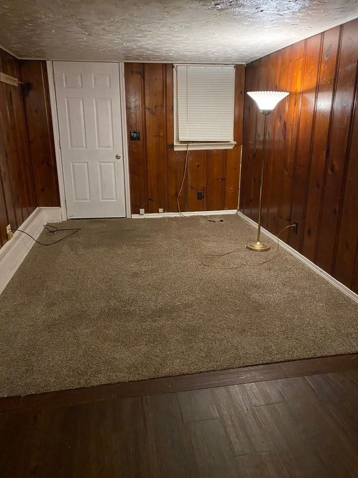 220A Brown Pl - Photo 2 of 6