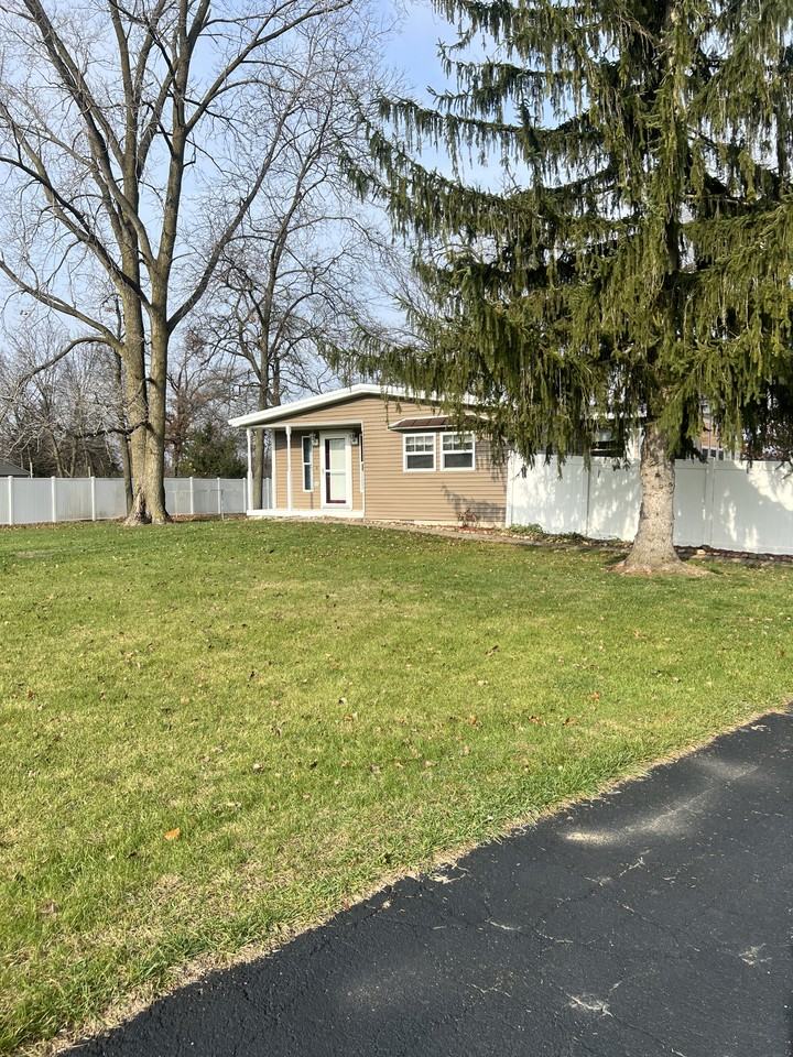 10228 Rexford Rd #NA - Photo 3 of 29