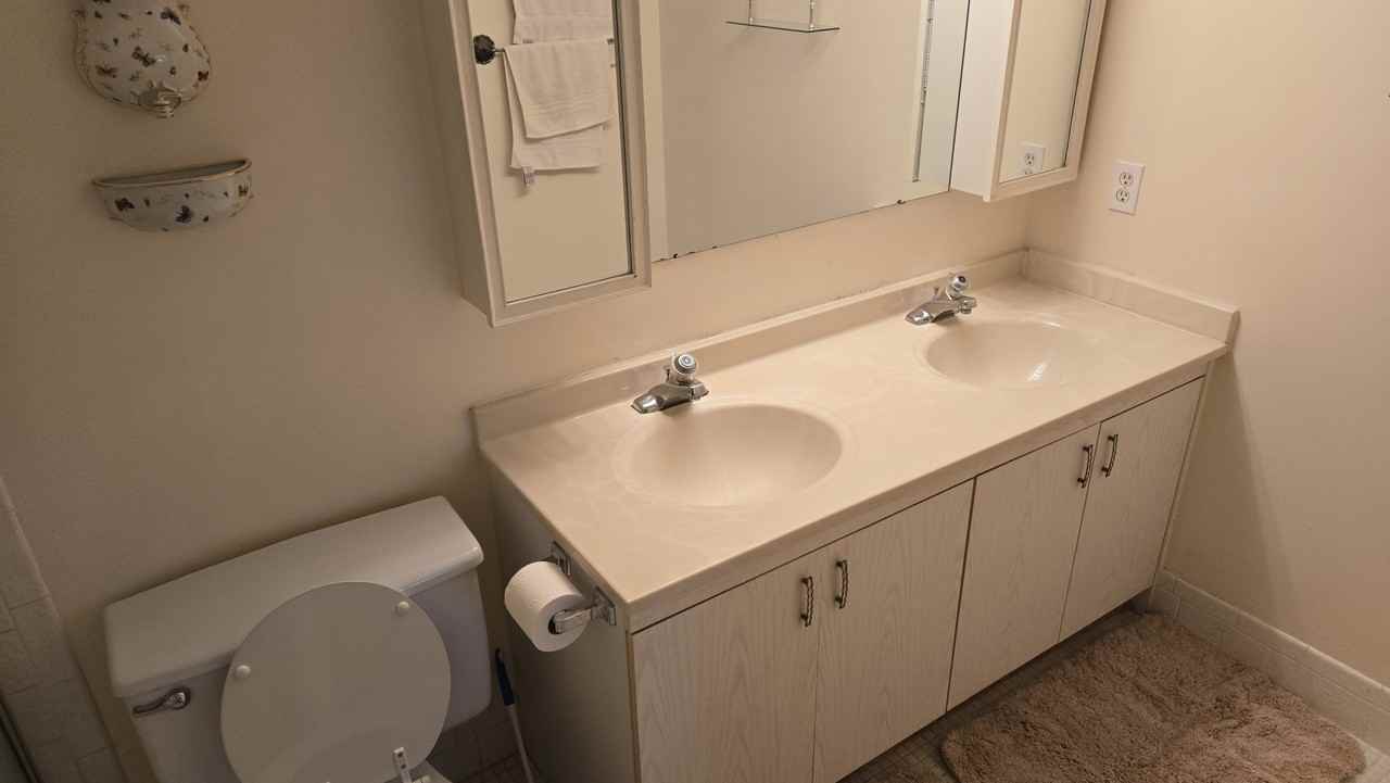 2102 Lucaya Bnd #F2 - Photo 3 of 19