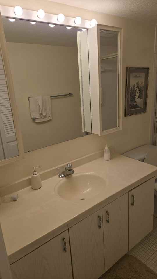 2102 Lucaya Bnd #F2 - Photo 7 of 19