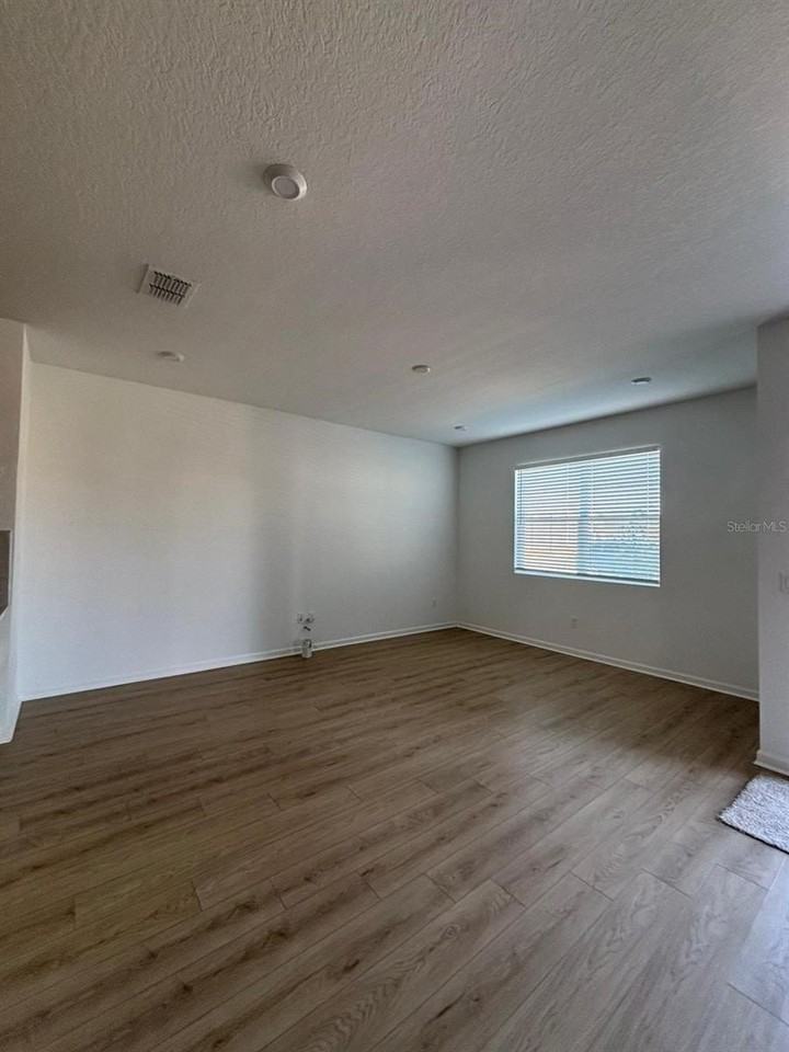 11702 Sunsail Avenue - Photo 2 of 18