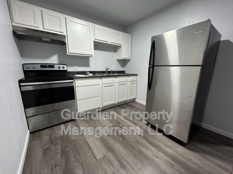 N Main St #7 - Photo 2 of 21