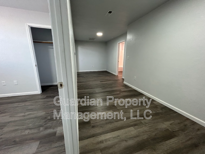 N Main St #7 - Photo 6 of 21