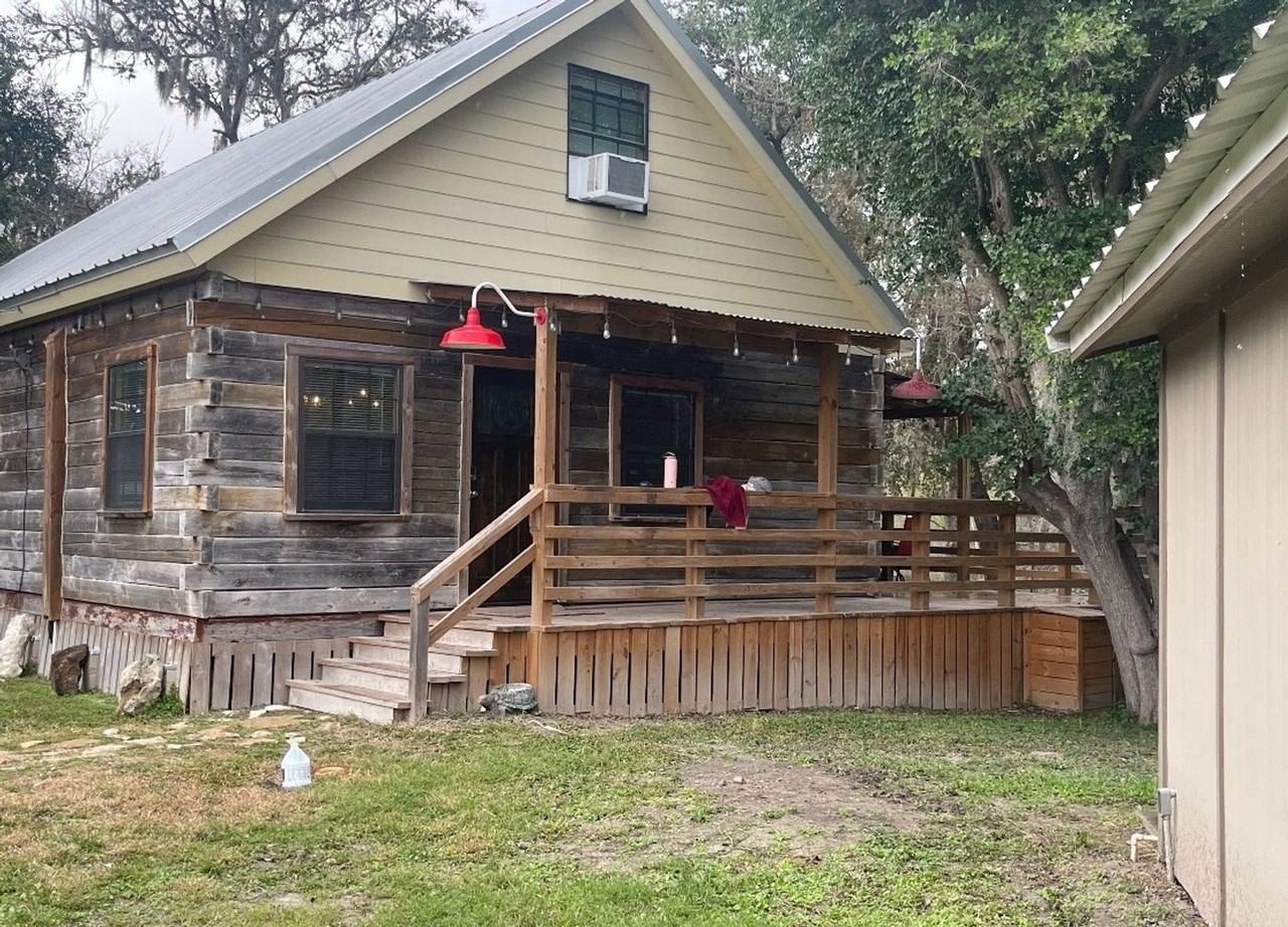 6258 Easley Ln - Photo 2 of 30